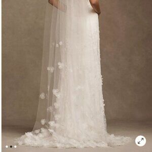 Rosyn Scattered Flowers Chapel Veil